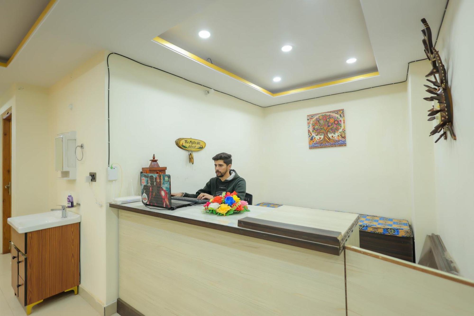 Mystic Hills Retreat Hotel Shimla Bagian luar foto