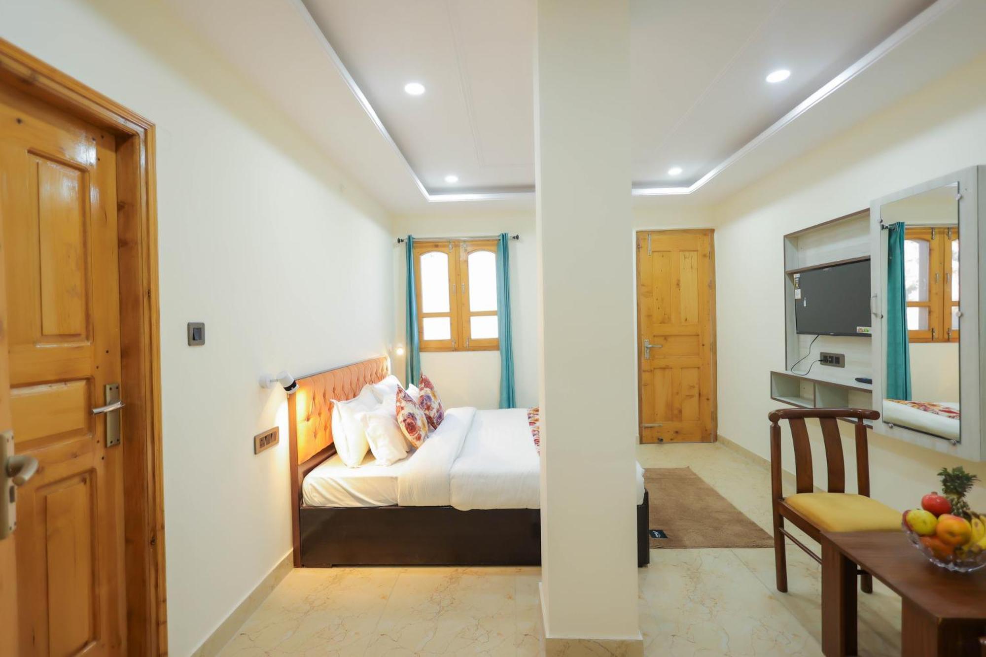 Mystic Hills Retreat Hotel Shimla Bagian luar foto