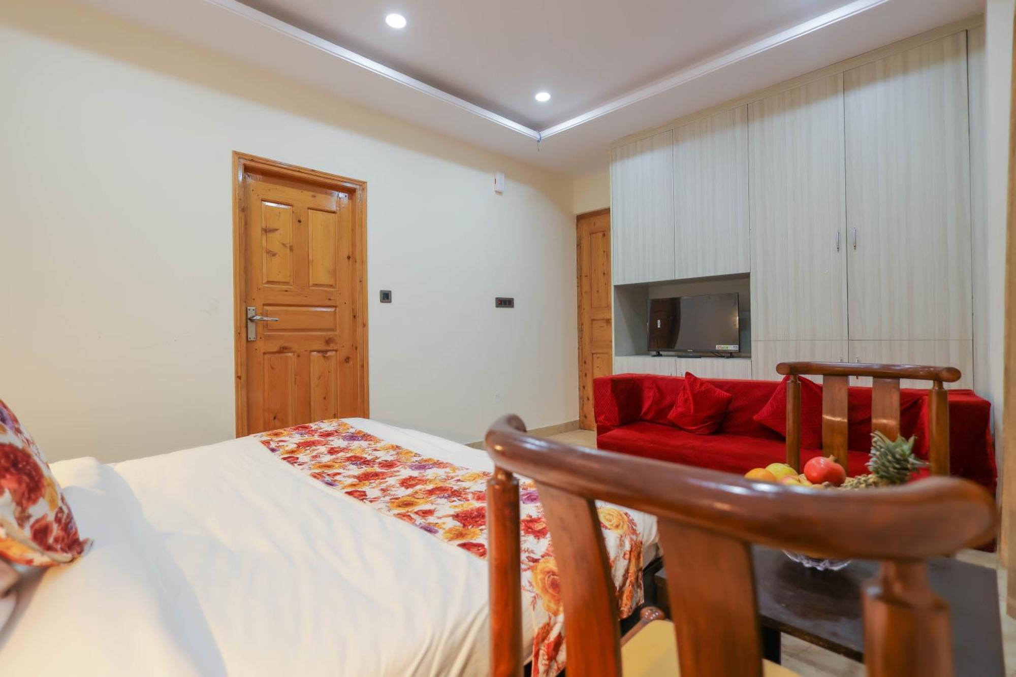 Mystic Hills Retreat Hotel Shimla Bagian luar foto